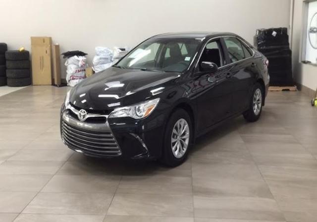 TLC Car Market - 2017 Toyota Camry Hybrid For Rent📲🚗📞