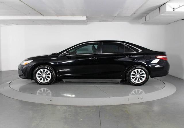 TLC Car Market - 2017 Toyota Camry Hybrid For Rent📞📲🚗